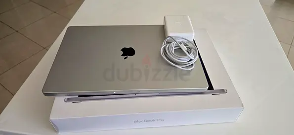 MacBook Pro 16 2021 | M1 Pro | 16GB | 512GB | Original Box Charger