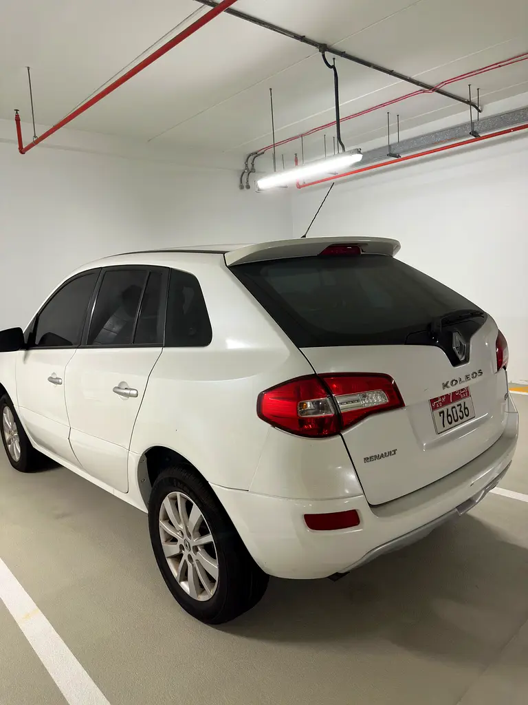 Renault Koleos 2015 — photo 1 of 11