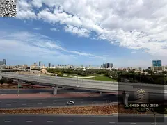 Palace View ! - 2BHK Bright &amp; Open View - Endless Comfort - Storage Space - Closed Kitchen - Par