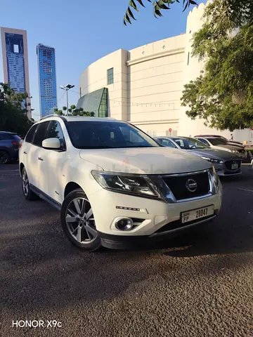 Nissan Pathfinder SV  2016 GCC Specs