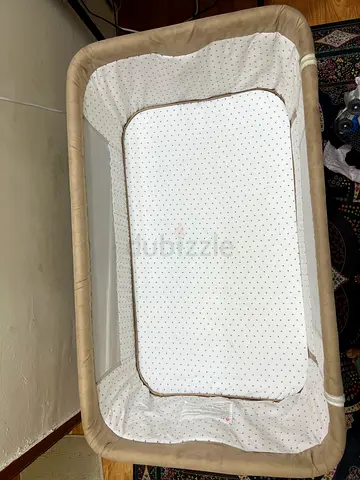 Portable Bassinet / Cradle in Good Condition