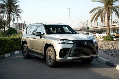 Brand New 2025 Lexus LX 600 Signature | GCC Specs | Zero KM