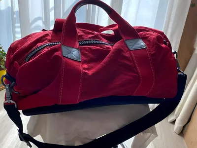 Red canvas duffel gym bag  KIPLING with shoulder strap