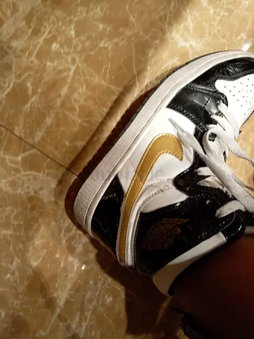 Nike Air Jordans for sale urgently