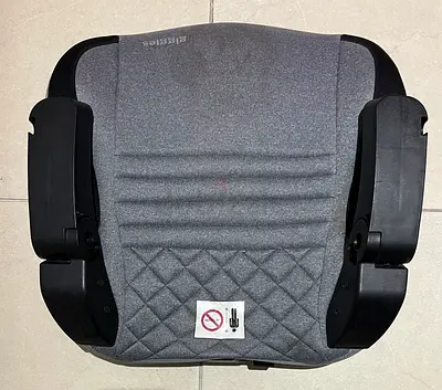 Giggles Car Booster Seat