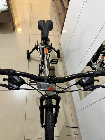 Well-maintained adult mountain bike - used, good condition