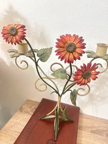 Decorative Metal Floral Candle Holder