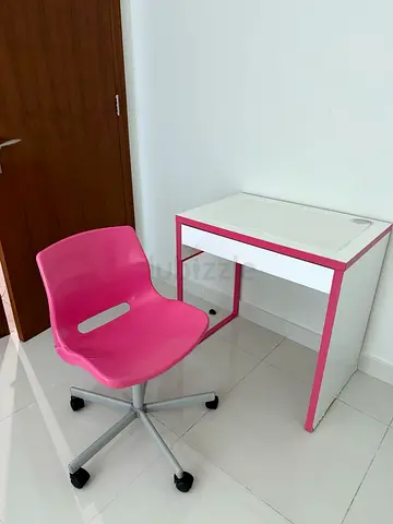 Pink Kids Study Desk and Rolling Chair