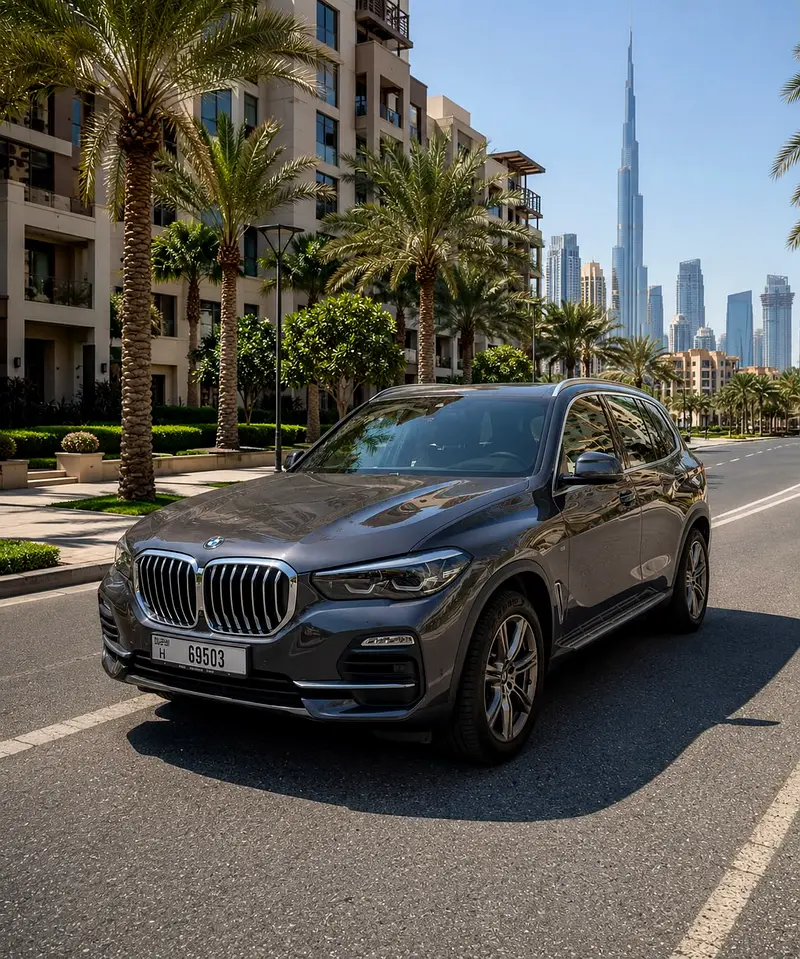 BMW X5 2019 — photo 1 of 19