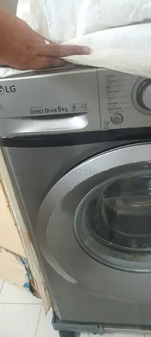 LG Front Load Washing Machine - 6kg, Silver (Good Working Condition)