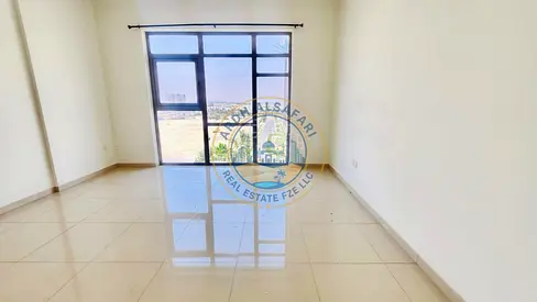 Luxury cummunity studio gym pool 1parking free