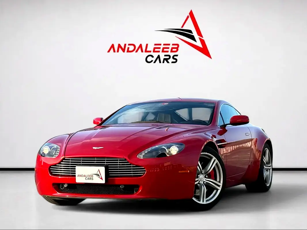 Aston Martin Vantage 2009 — photo 1 of 19