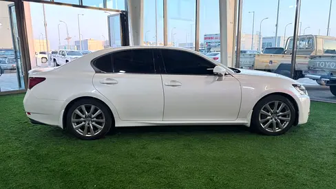 صورة 3 لـ 2015 Lexus GS-SERIES