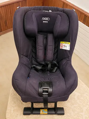 Axkid Minikid 2.0 Rear-Facing Car Seat