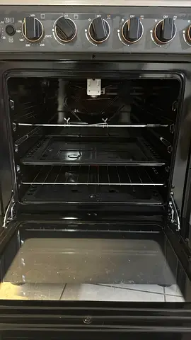 Cooking range/ stove