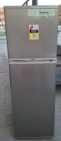 This is neat and clean with Majic Fresh, WHIRLPOOL Refrigerator with good Cooling