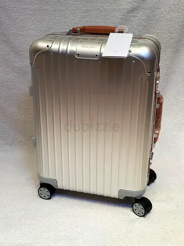 RIMOWA cabin twist suitcase in silver