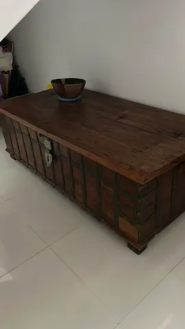 Solid Wooden Storage Chest / Trunk – Rustic Design 171x84x57 cm