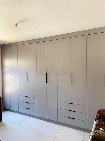 Built-in 6-door Wardrobe with Drawers - Grey Matte Finish