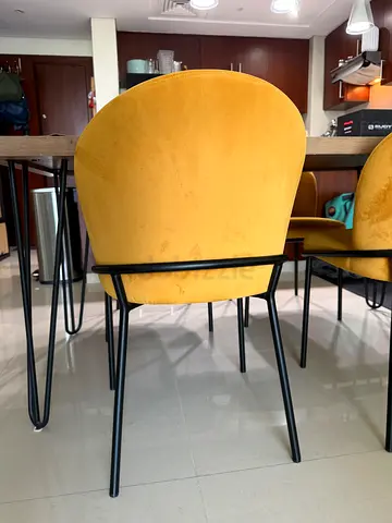 Set of 4 Mustard Velvet Dining Chairs with Black Metal Legs