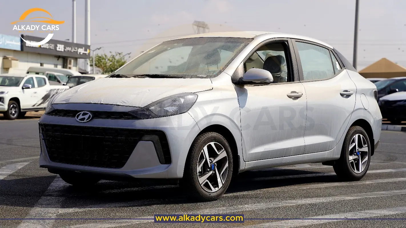 Hyundai Grand i10 2026 — photo 1 of 16