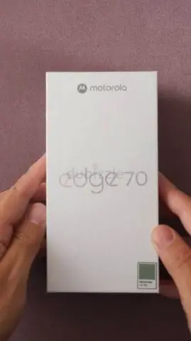Motorola edge 70 5G 512 gb ( sealed new )