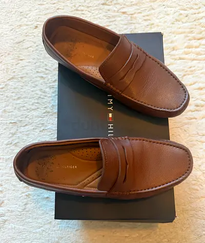 Tommy Hilfiger loafers (41)