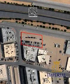 Residential and commercial plot (G+2) on the corner of two streets, with an area of 1,094 sqmt, on S