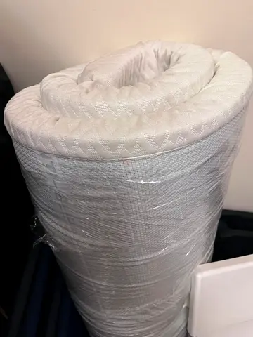 Gel memory foam mattress topper