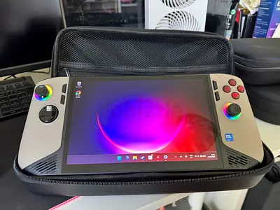 MSI Claw AI 8+