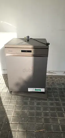 Hisense Free Standing Dishwasher