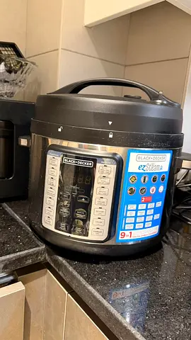 Black+Decker 9-in-1 Electric Multi Cooker (Pressure Cooker/Steamer) - Good Condition