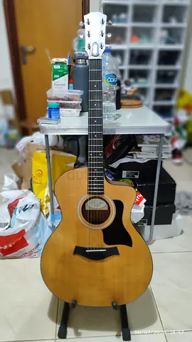 TAYLOR 114CE with TAYLOR GIG BAG ACOUSTIC ELECTRIC