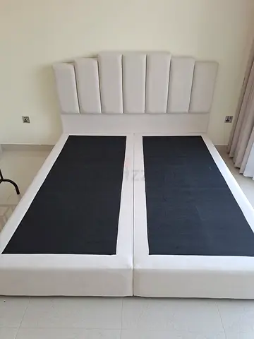 Modern Upholstered King Bed with Headboard - 180x200cm