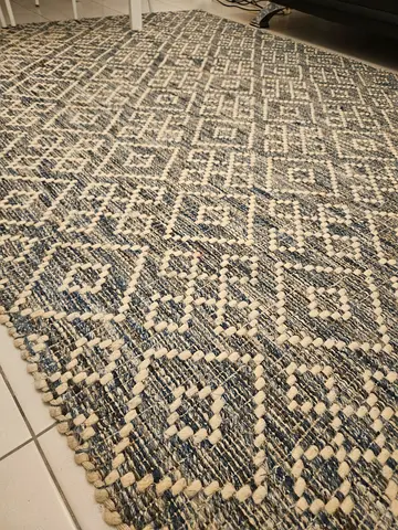 HomeCentre geometric area rug - grey/cream, gently used