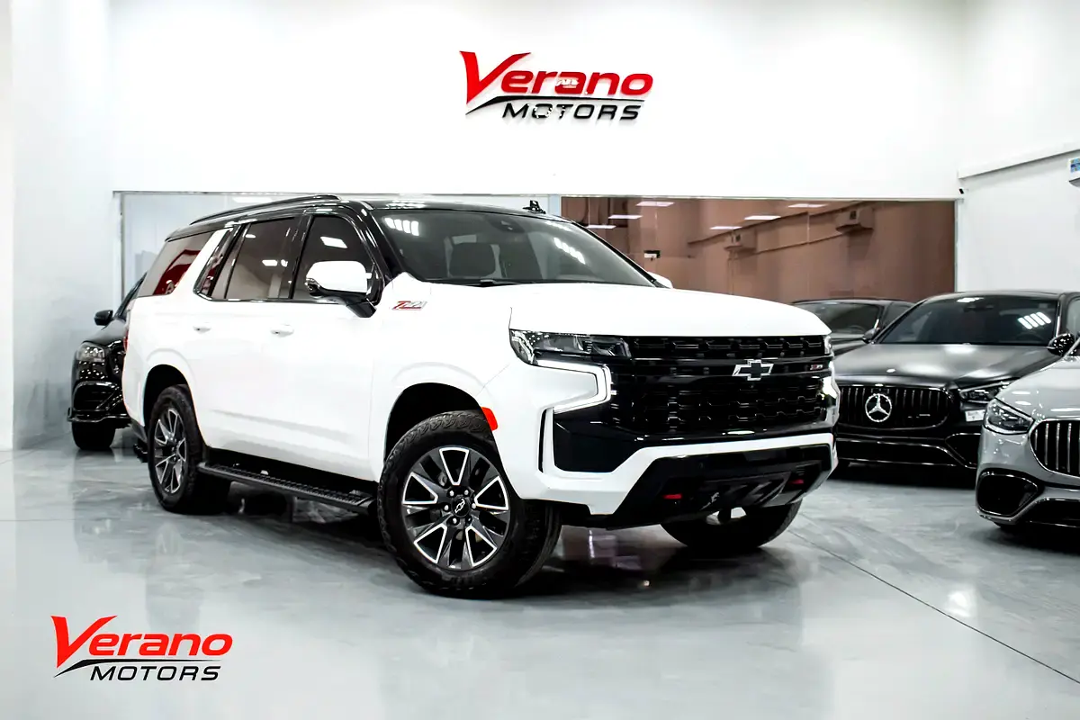 Chevrolet Tahoe 2023 — photo 1 of 20