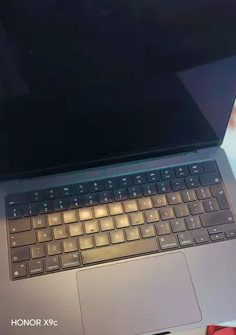 MacBook M3 pro