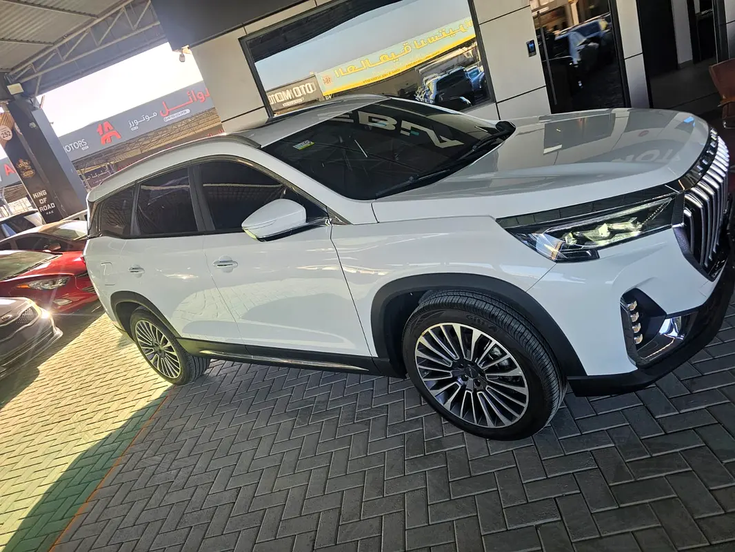 Jetour X90 2025 — photo 1 of 6