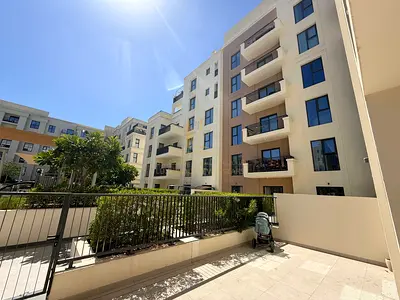 Modern 1 Bedroom Apartment | Garden & Pool Views