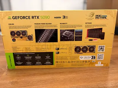 ROG ASTRAL RTX 5090 DHAHAB EDITION !