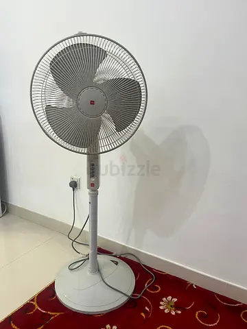 Standing Pedestal Fan - Good Working Condition