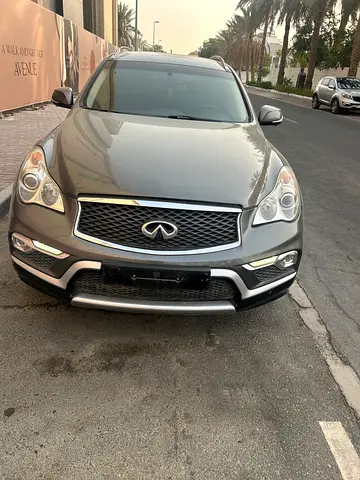 صورة مصغرة 3 لـ 2017 Infiniti QX50