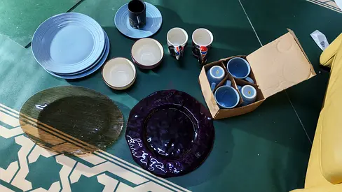 Dining plate and cups sale