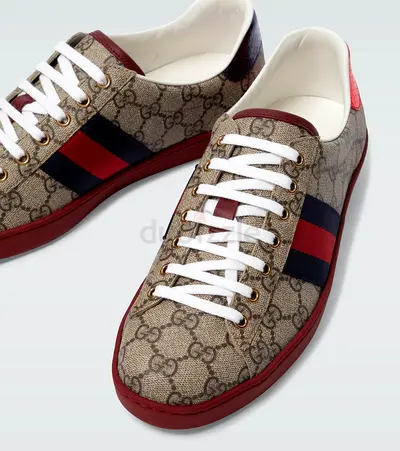 Gucci Ace GG Supreme sneakers, featuring a beige GG supreme 40,5 including box