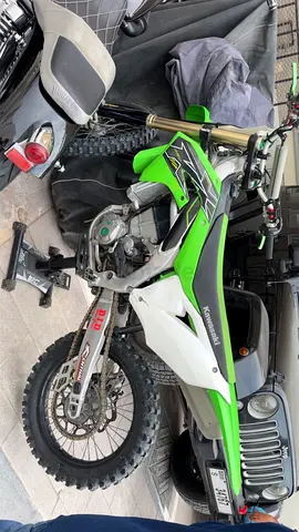 LOW HOURS kawasaki kx450 2019