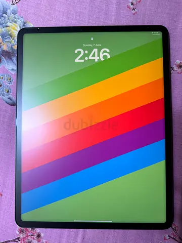 iPad 12.9” 5th gen/ M1 128gb bypassed