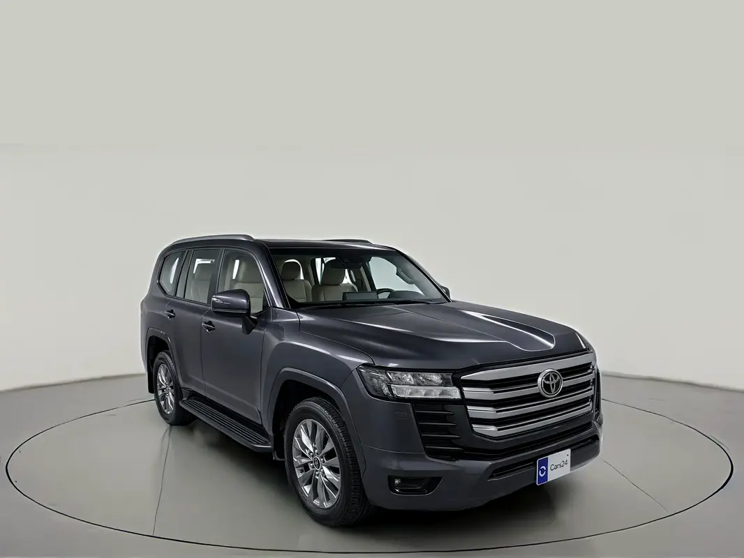Toyota Land Cruiser 2024 — photo 1 of 13
