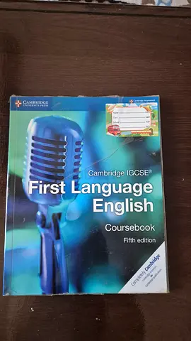 Cambridge IGCSE First Language English Coursebook (5th Edition) - Paperback