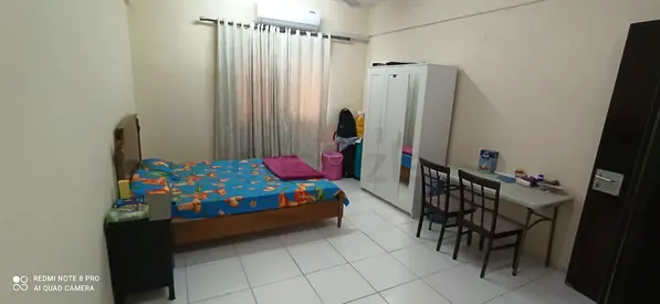 Furnished room for couple  working ladies