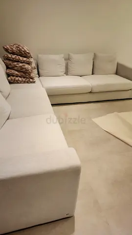 Selling Perfect condition the one read corner sofa Perfect condition